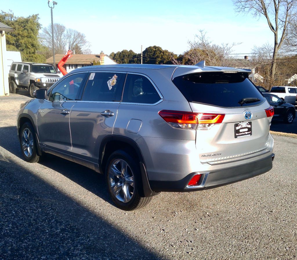 2018 Toyota Highlander Image 7