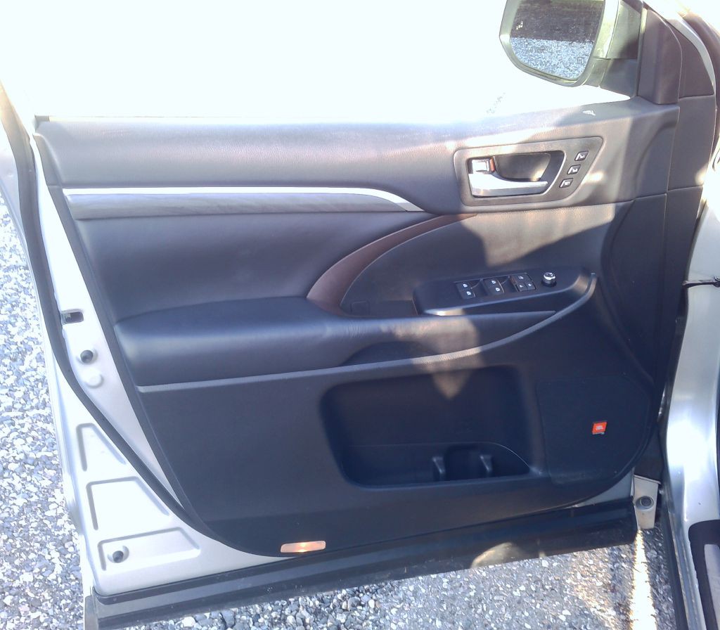 2018 Toyota Highlander Image 10