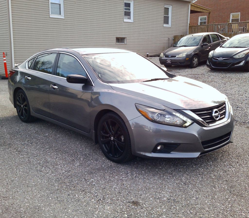 2017 Nissan Altima Image 3