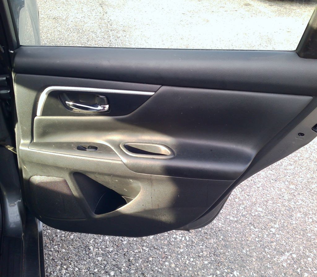 2017 Nissan Altima Image 15