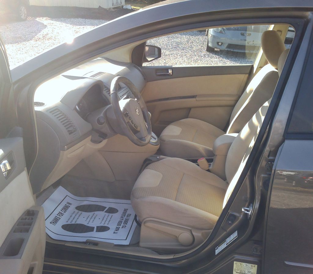 2007 Nissan Sentra Image 9