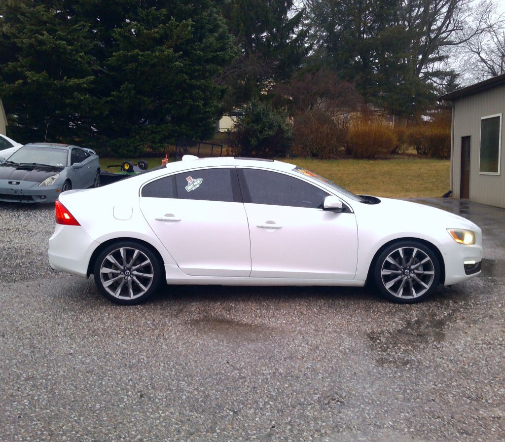 2015 Volvo S60 Image 4