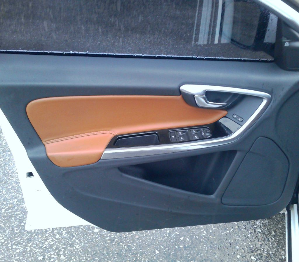 2015 Volvo S60 Image 10