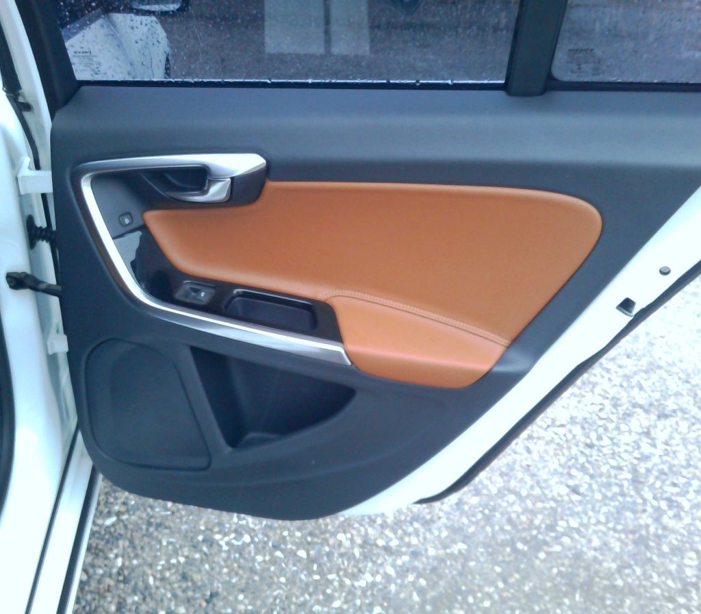 2015 Volvo S60 Image 15