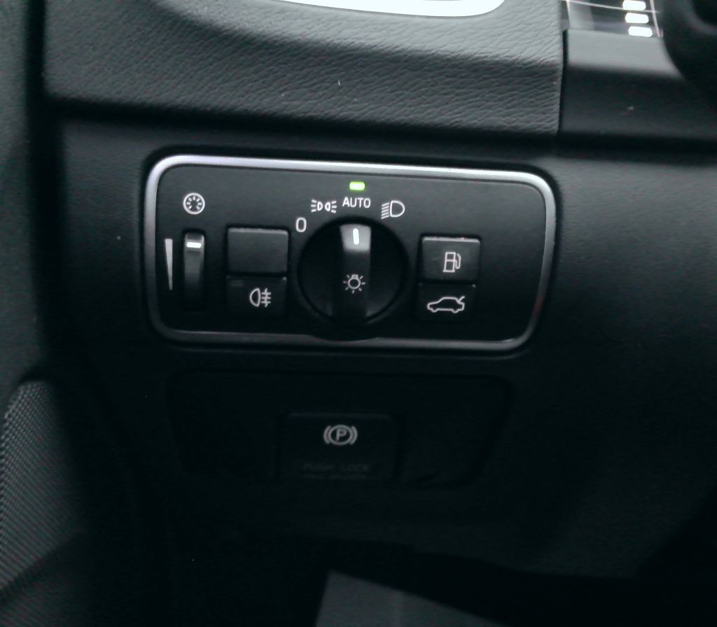 2015 Volvo S60 Image 23