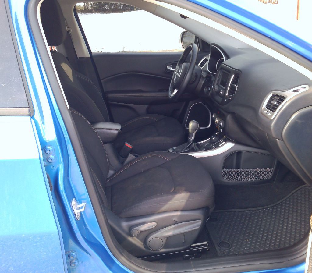 2018 Jeep Compass Image 15