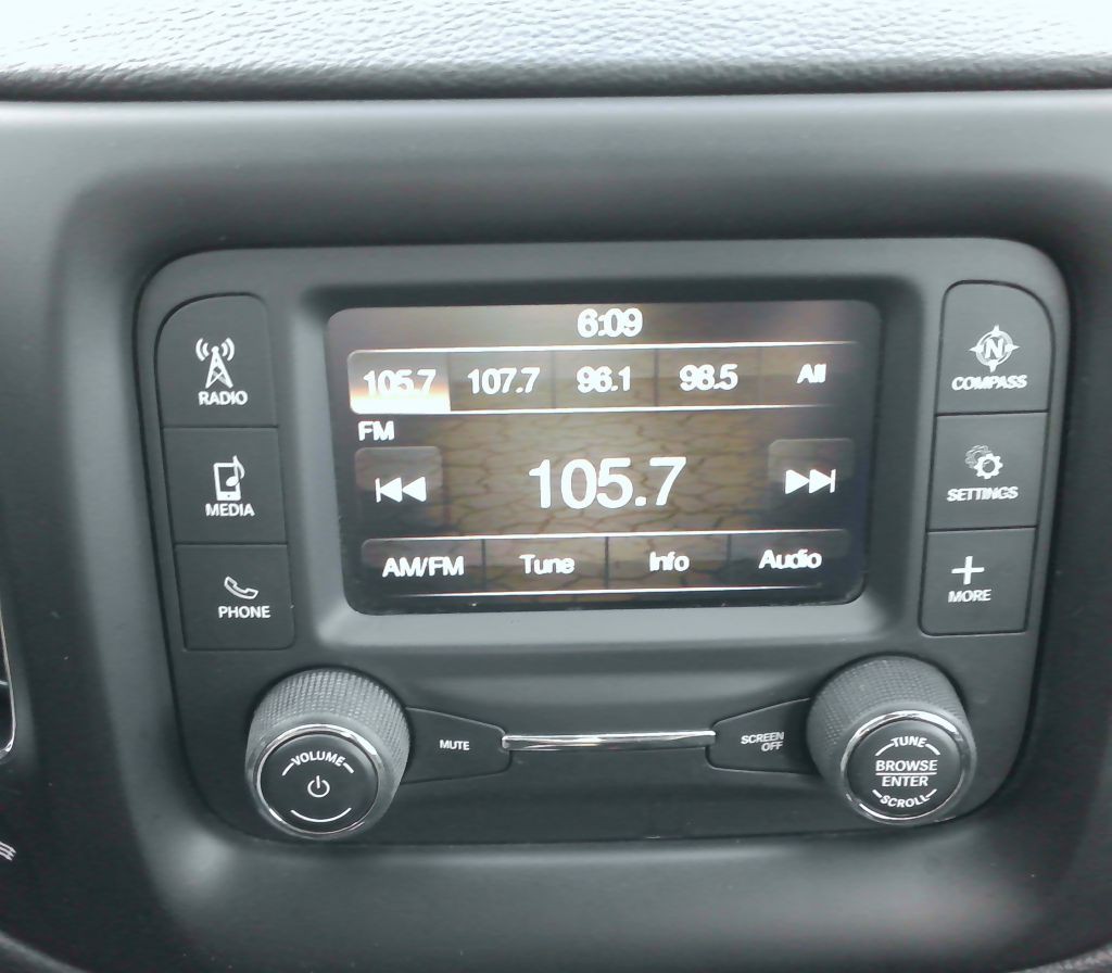 2018 Jeep Compass Image 23