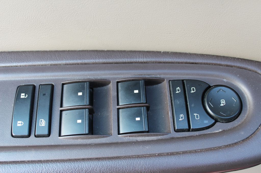 2014 GMC Acadia Image 11