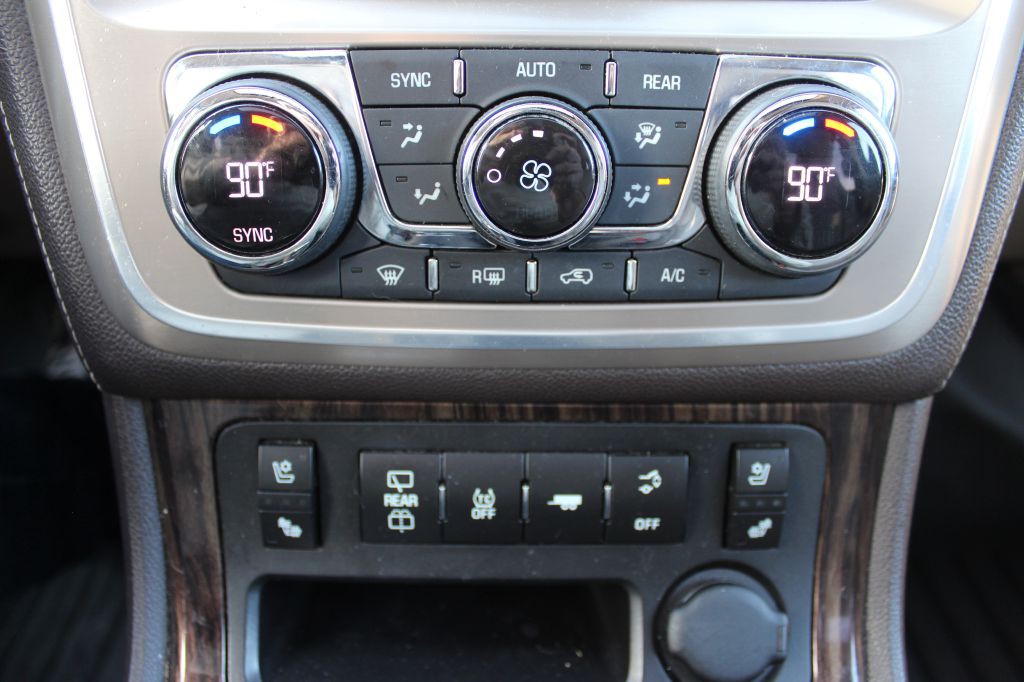 2014 GMC Acadia Image 28