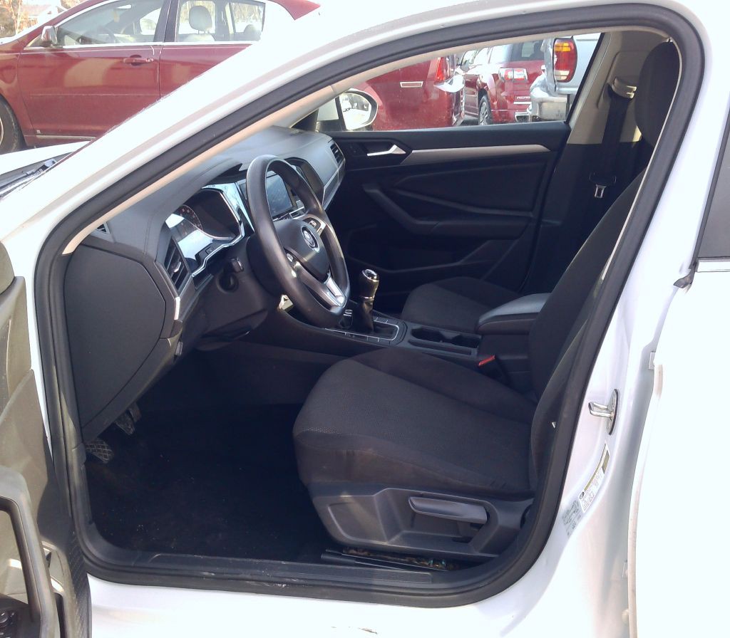 2019 Volkswagen Jetta Image 9