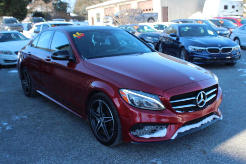 2016 Mercedes-Benz C-Class Image 3
