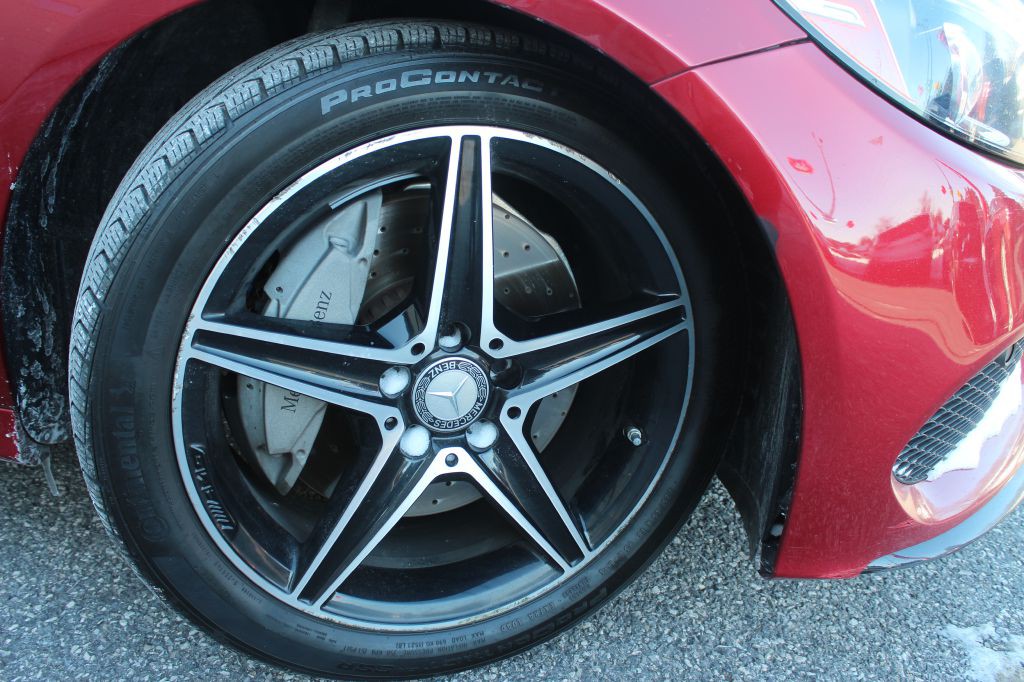 2016 Mercedes-Benz C-Class Image 28