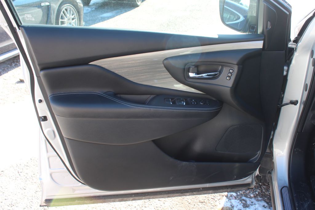 2018 Nissan Murano Image 10