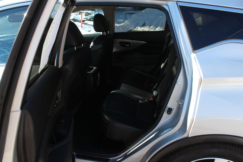 2018 Nissan Murano Image 12