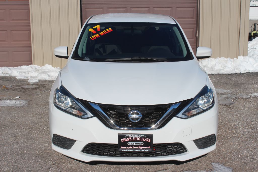 2017 Nissan Sentra Image 2