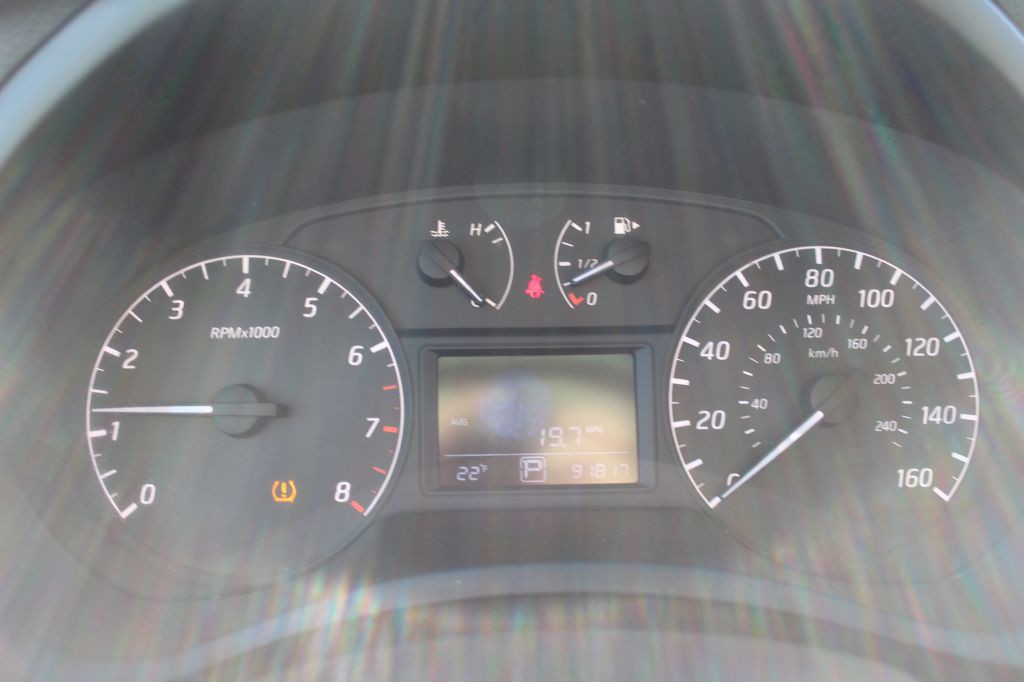 2017 Nissan Sentra Image 20