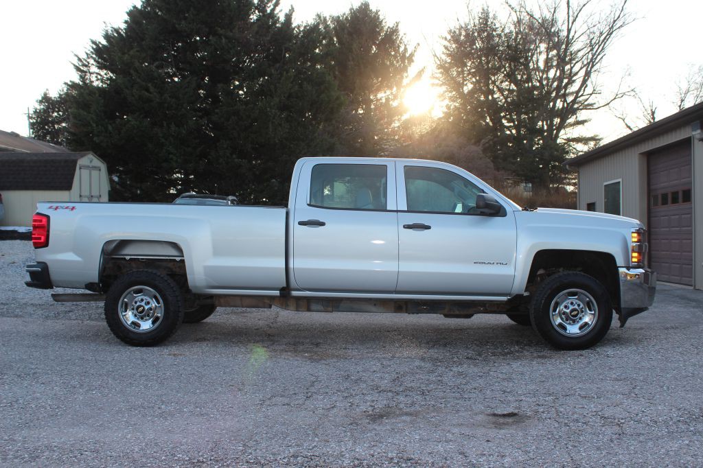2017 Chevrolet Silverado 1500 Image 4