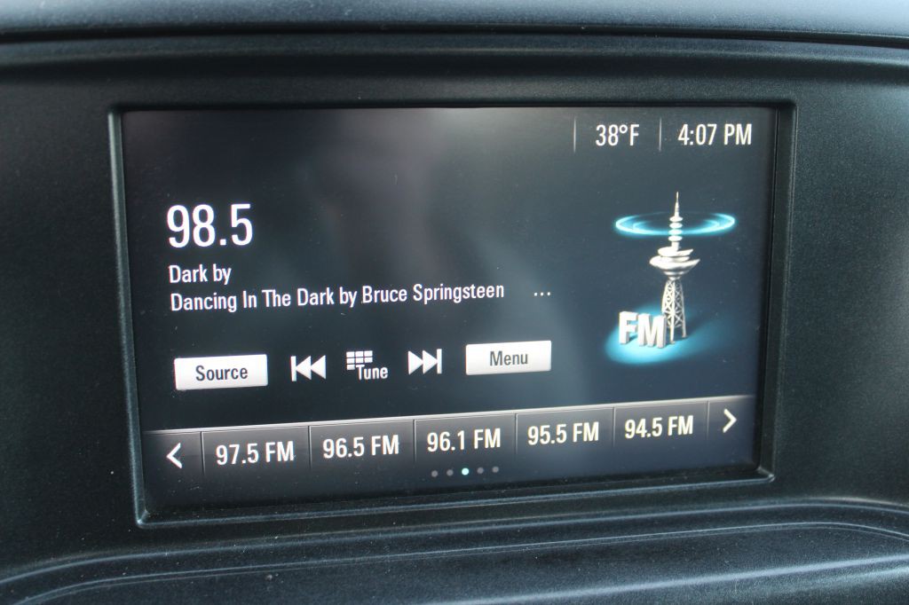 2017 Chevrolet Silverado 1500 Image 23