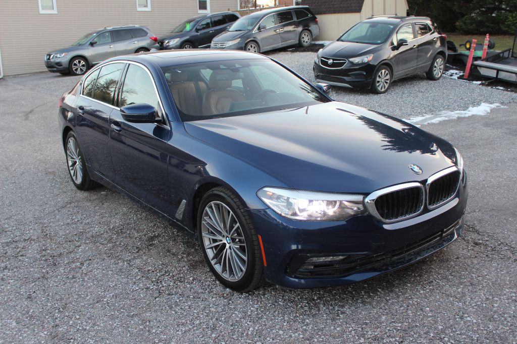 2018 BMW 5 Series Image 3