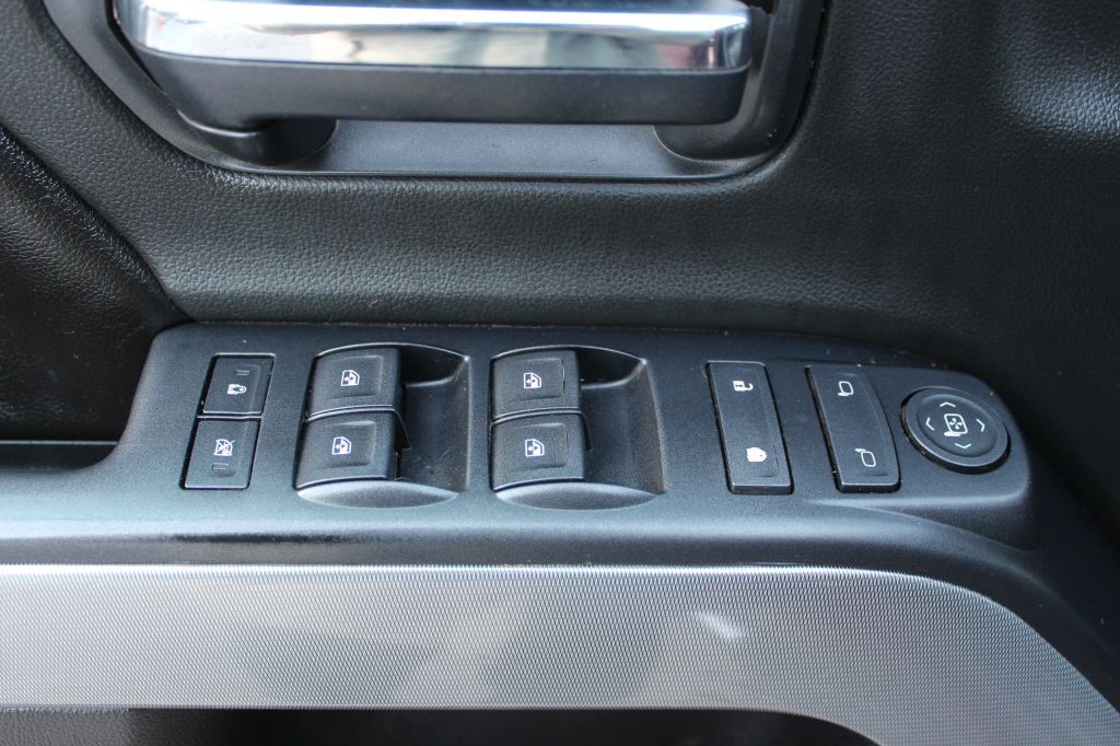 2016 Chevrolet Silverado 1500 Image 11