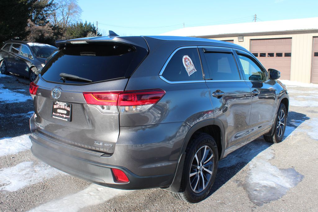 2018 Toyota Highlander Image 5