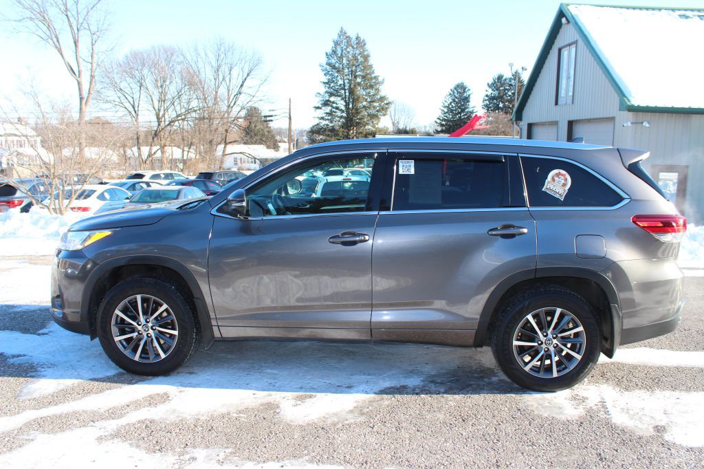 2018 Toyota Highlander Image 8