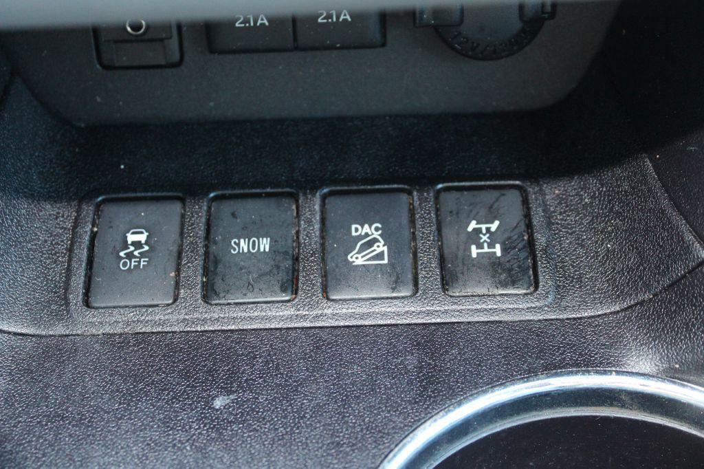 2018 Toyota Highlander Image 22