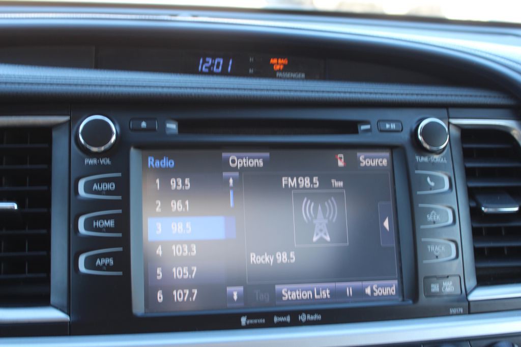 2018 Toyota Highlander Image 25