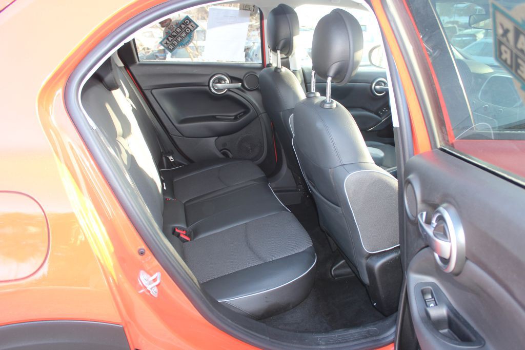 2018 FIAT 500 Image 14