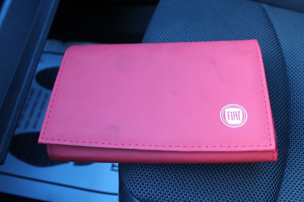 2018 FIAT 500 Image 24