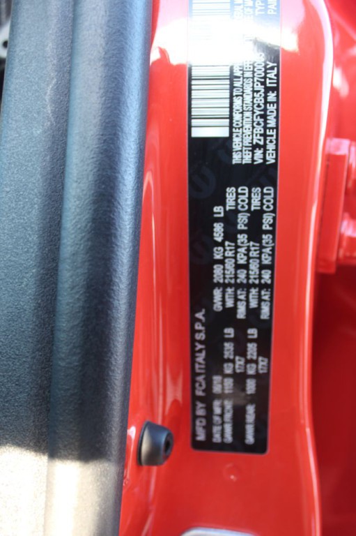 2018 FIAT 500 Image 29