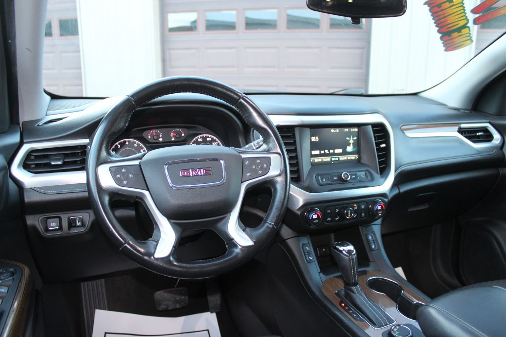 2017 GMC Acadia Image 20