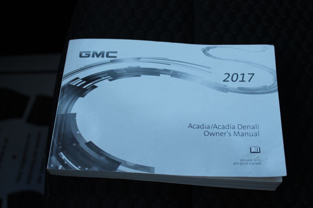 2017 GMC Acadia Image 26