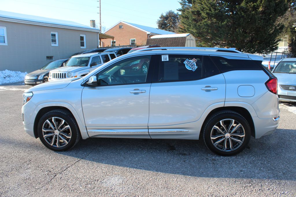 2018 GMC Terrain Image 8