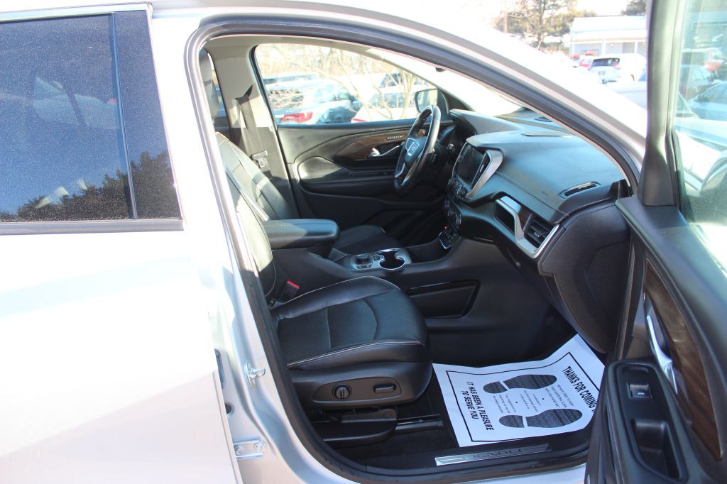 2018 GMC Terrain Image 16