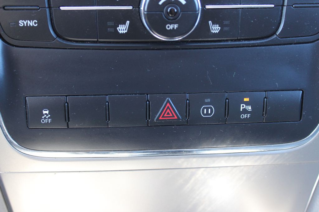 2011 Jeep Grand Cherokee Image 26