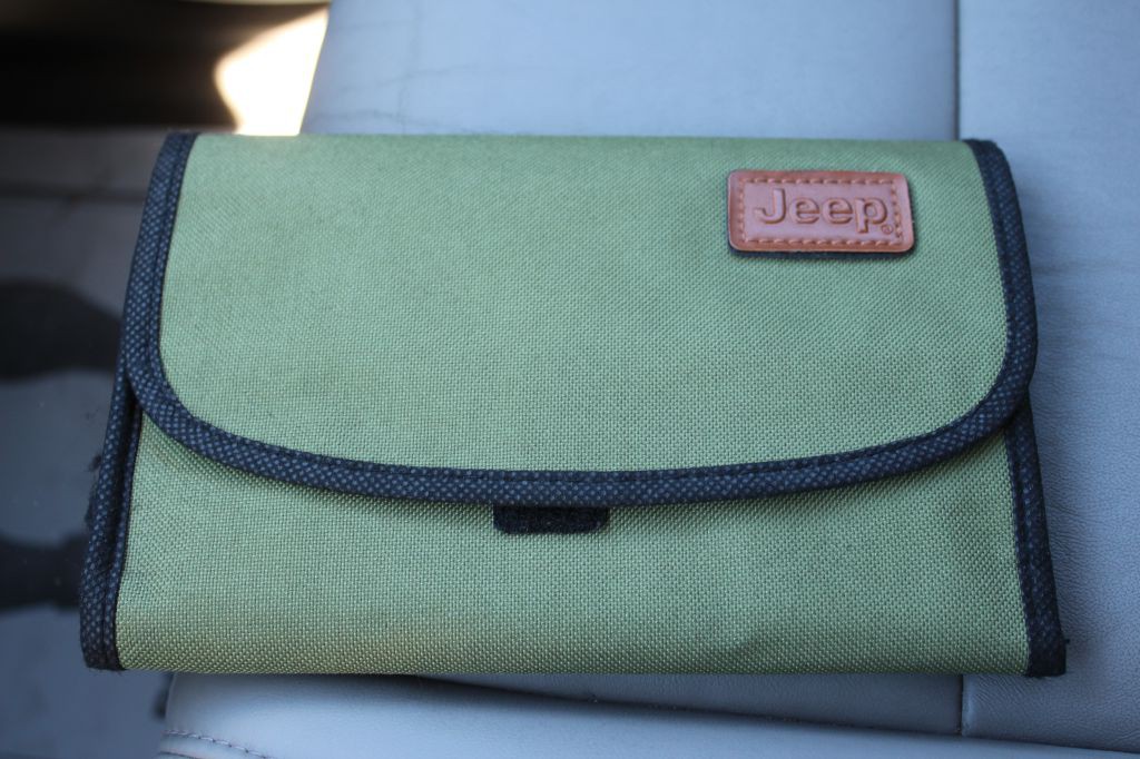 2011 Jeep Grand Cherokee Image 27