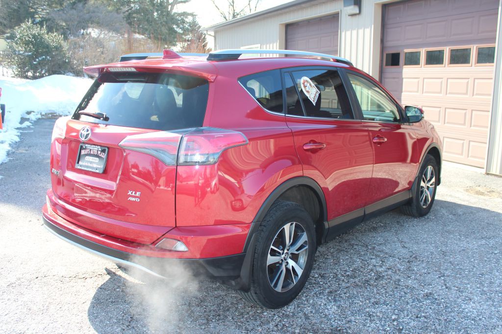 2017 Toyota Rav4 Image 5