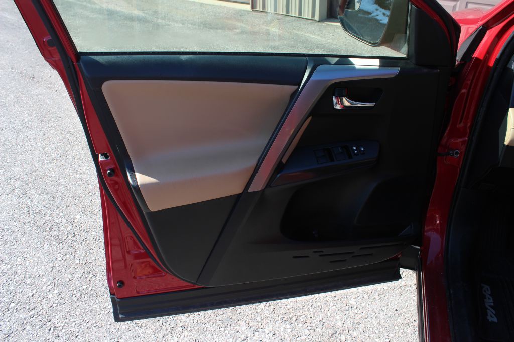 2017 Toyota Rav4 Image 10