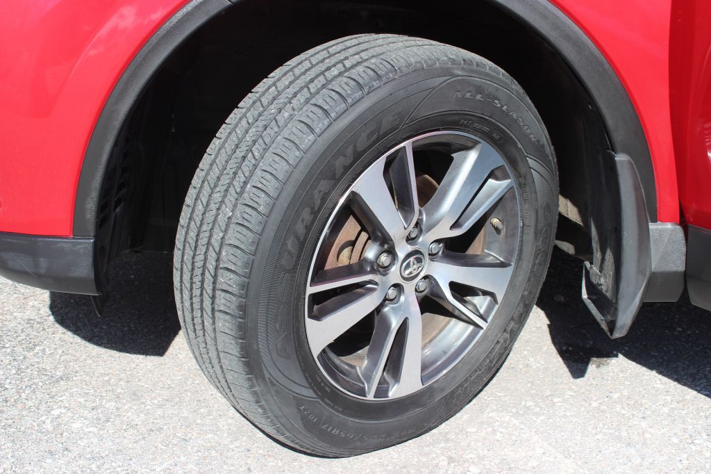 2017 Toyota Rav4 Image 26