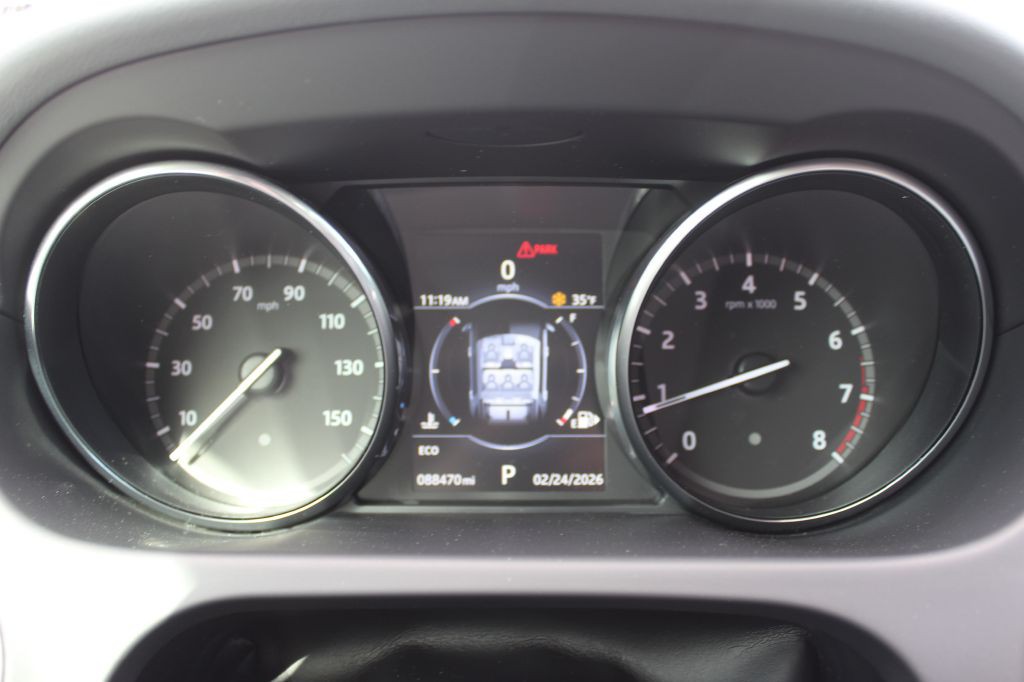 2017 Land Rover Discovery Sport Image 20