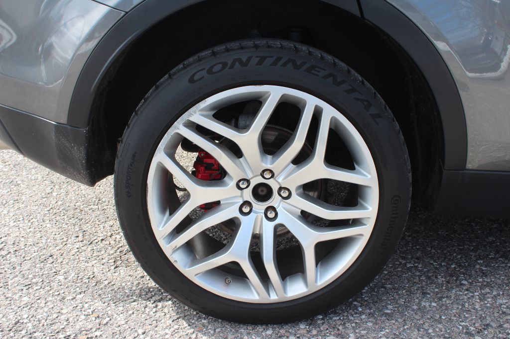 2017 Land Rover Discovery Sport Image 27