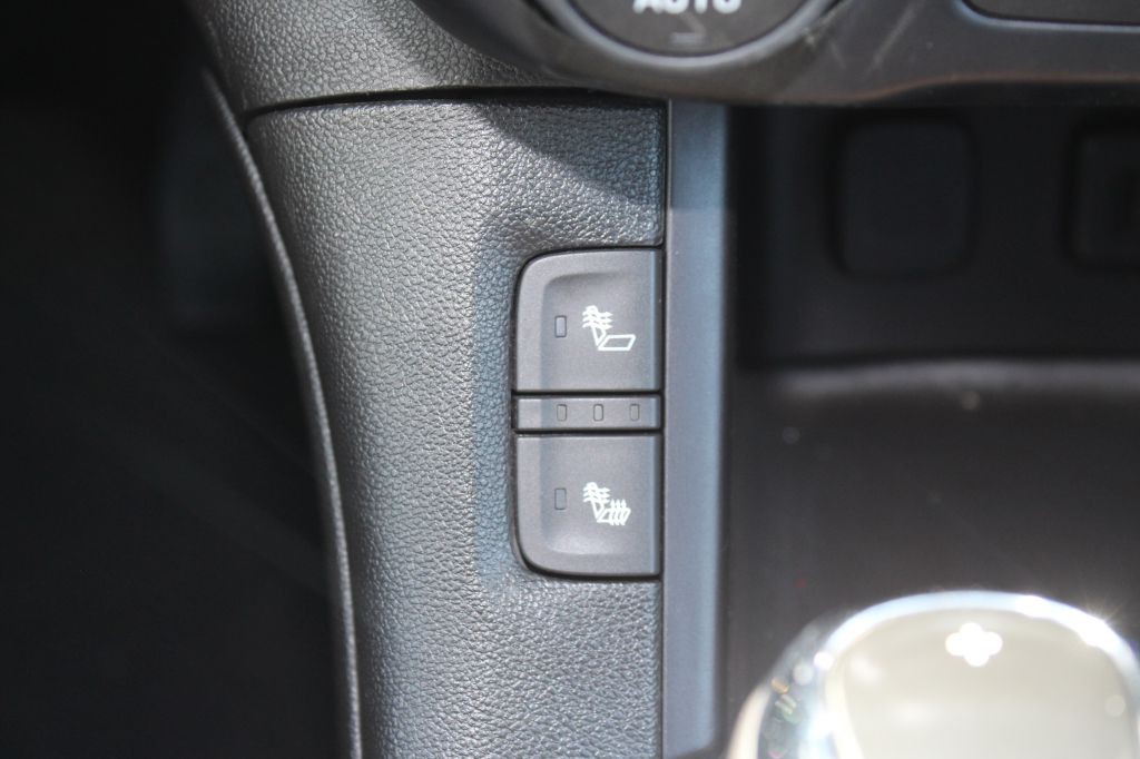 2018 GMC Acadia Image 25