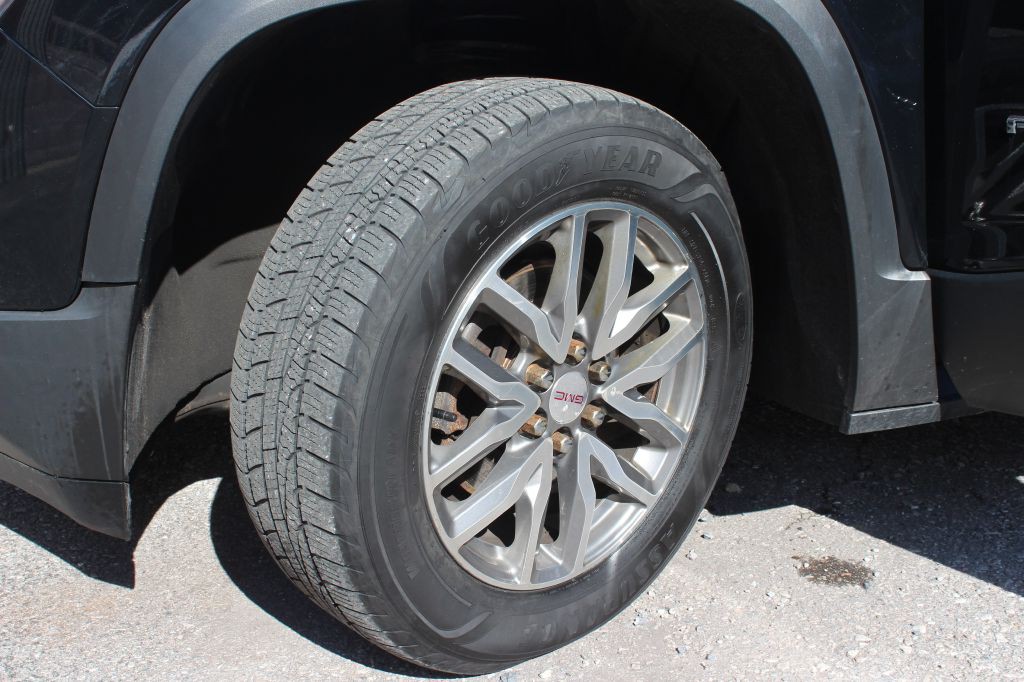 2018 GMC Acadia Image 27