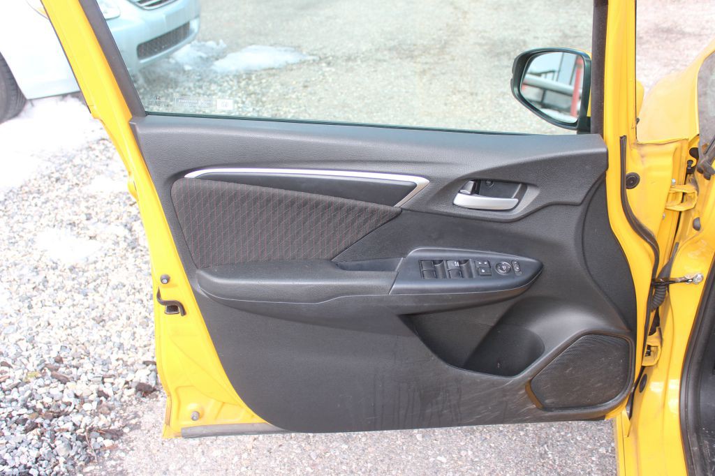 2018 Honda Fit Image 10