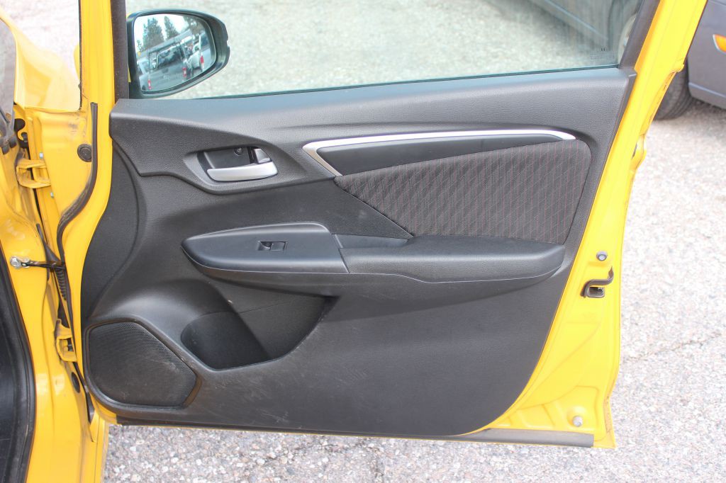 2018 Honda Fit Image 18