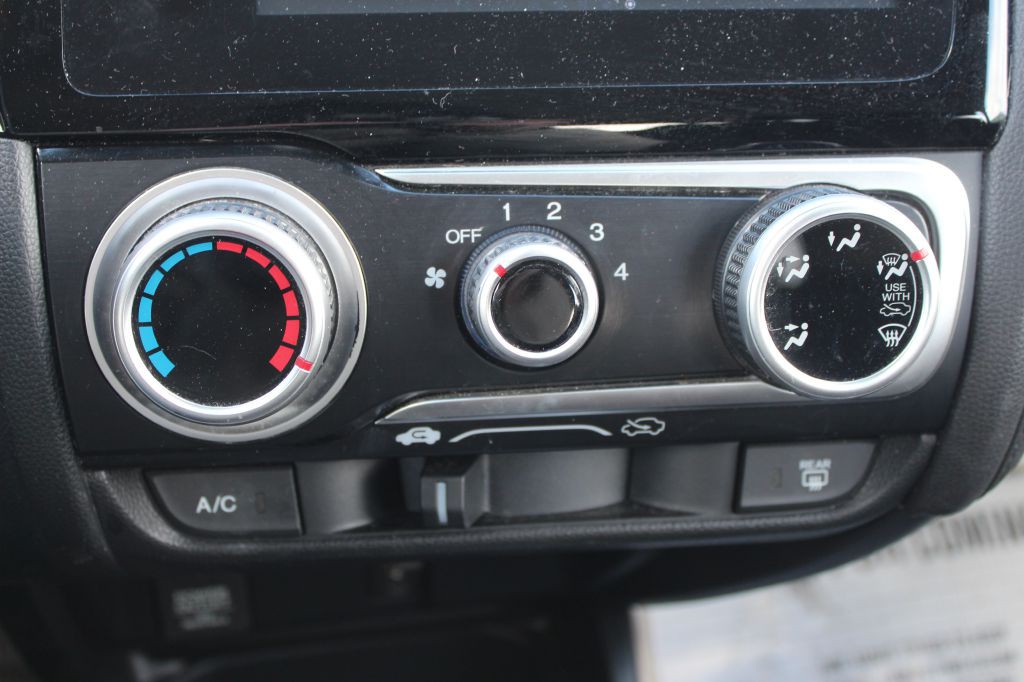 2018 Honda Fit Image 22