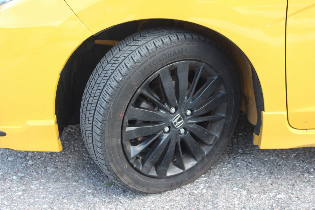 2018 Honda Fit Image 23