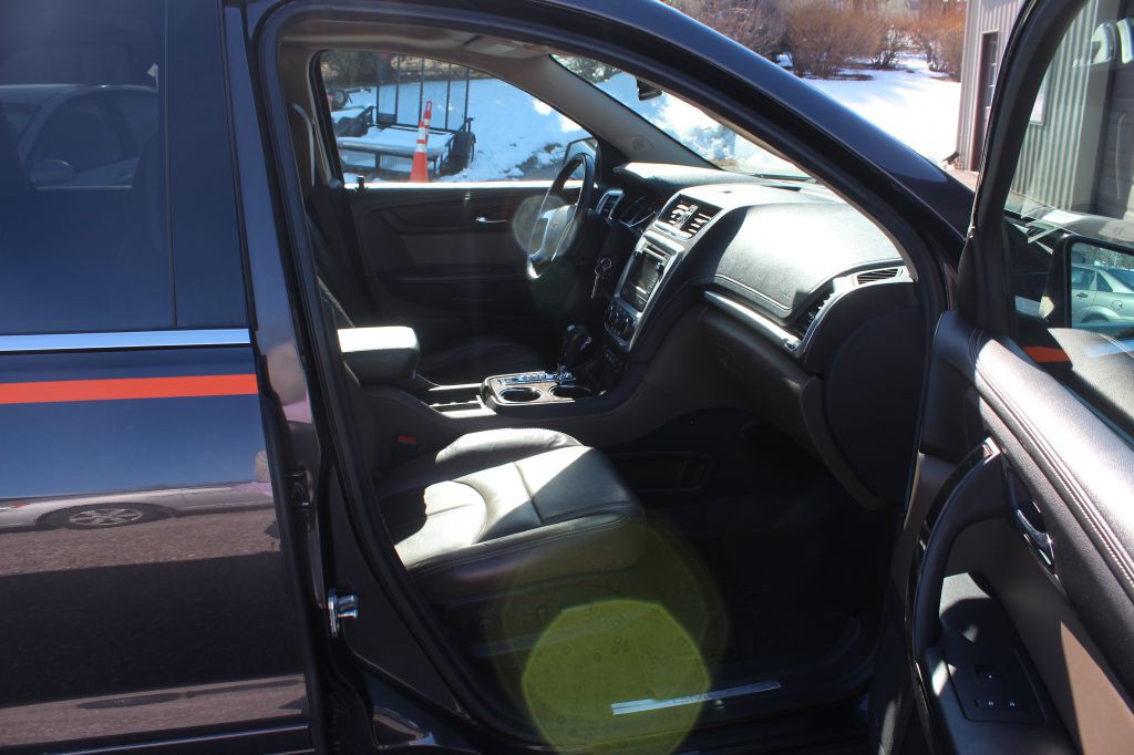 2015 GMC Acadia Image 18