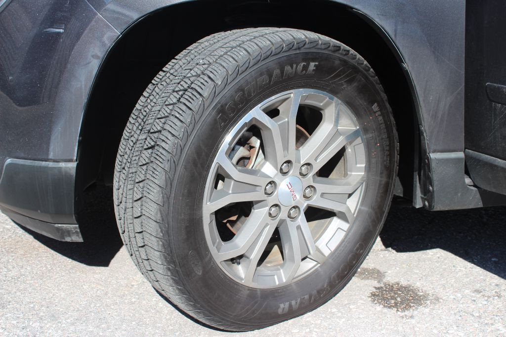 2015 GMC Acadia Image 29